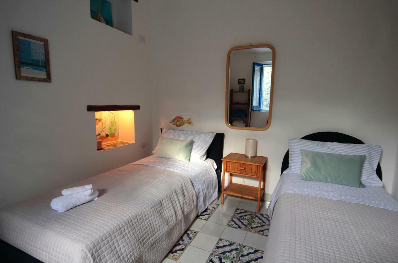 Villa Delle Terrazze Punta Secca Ngoại thất bức ảnh